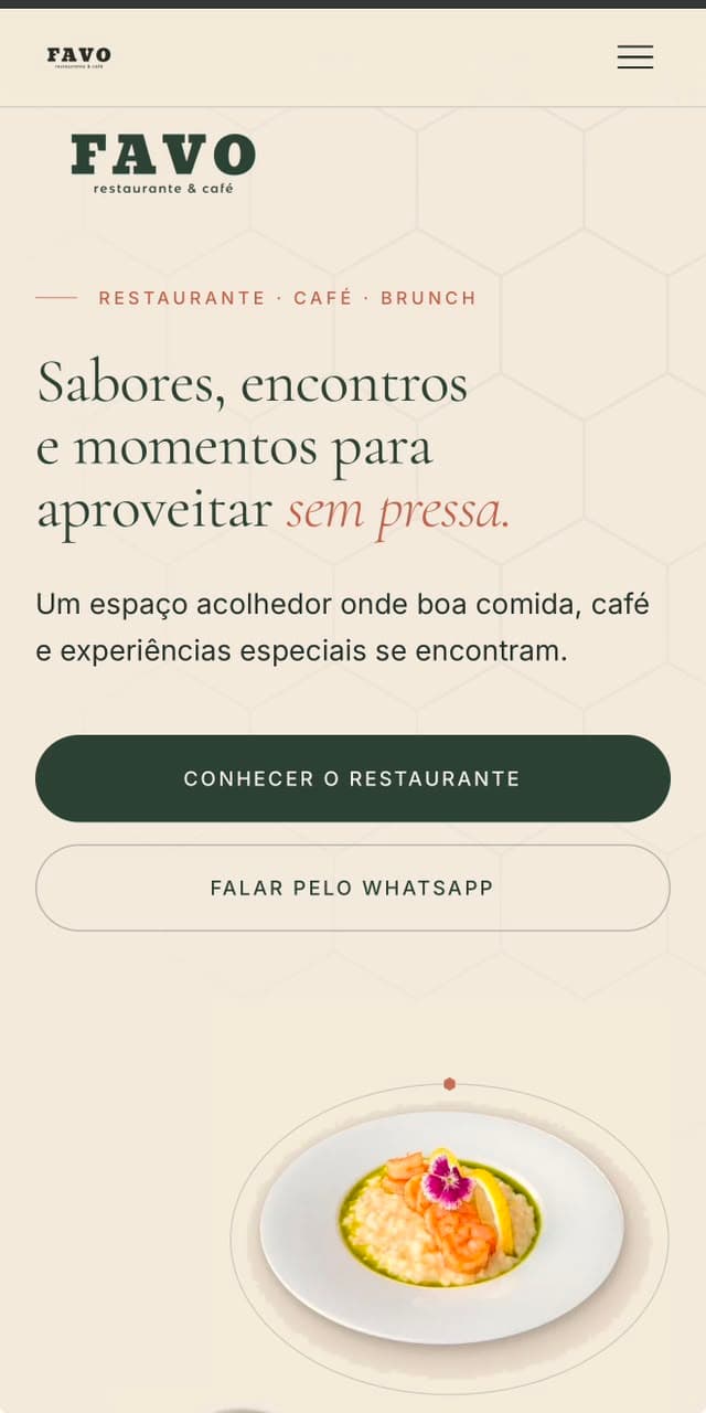 Landing page do FAVO Restaurante & Café em tela mobile